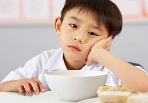 SUY DINH DƯỠNG Ở TRẺ EM CÓ NHỮNG DẠNG NÀO VÀ DẤU HIỆU RA SAO?